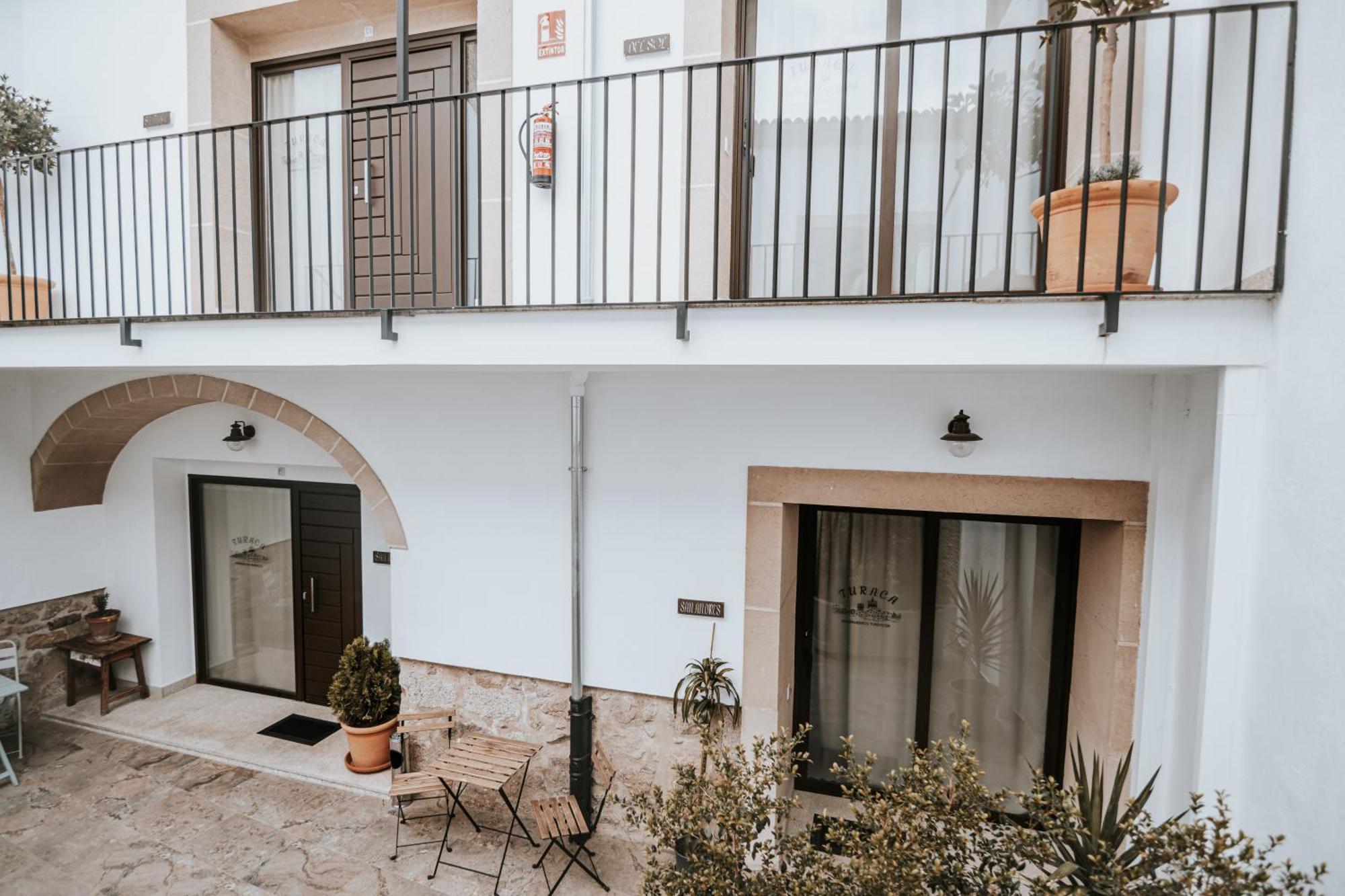 Apartamentos Turaca Trujillo Buitenkant foto